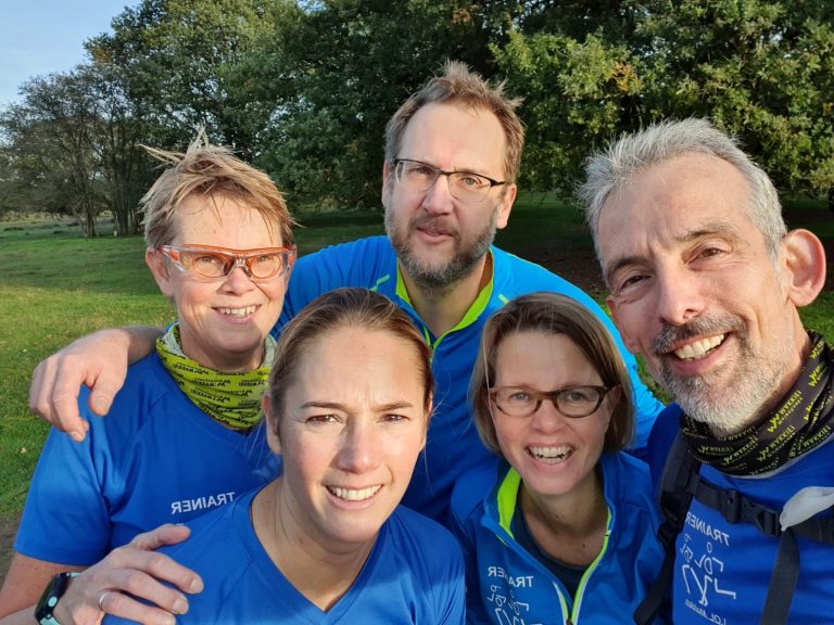 Trainersteam schoolt bij op de Hei